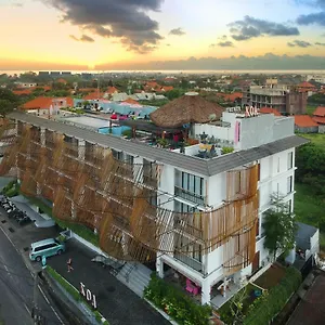Koa D Surfer Hotel Canggu